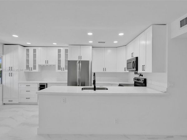 67 Newport D, Unit 67, Deerfield Beach, FL 33442