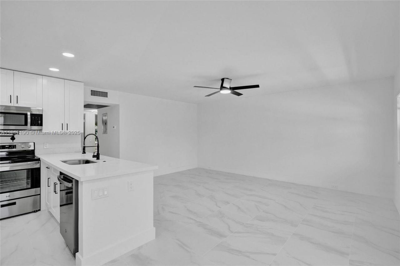 67 Newport D, Unit 67, Deerfield Beach, FL 33442 Photo