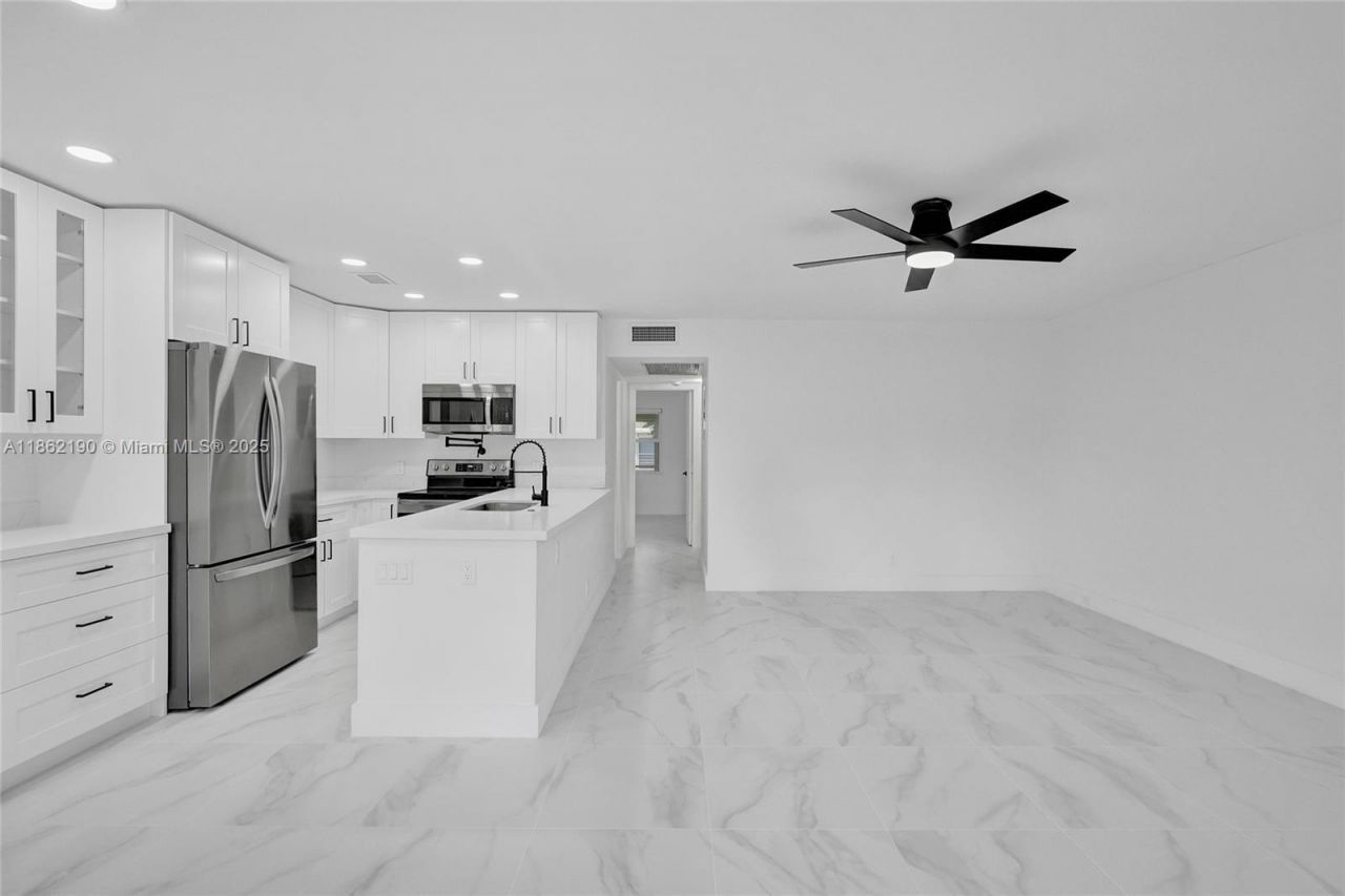 67 Newport D, Unit 67, Deerfield Beach, FL 33442 Photo