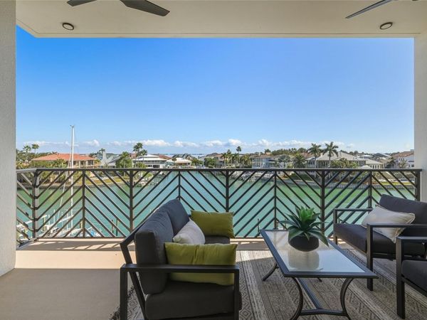 455 PINELLAS BAYWAY S, Unit 4A, TIERRA VERDE, FL 33715