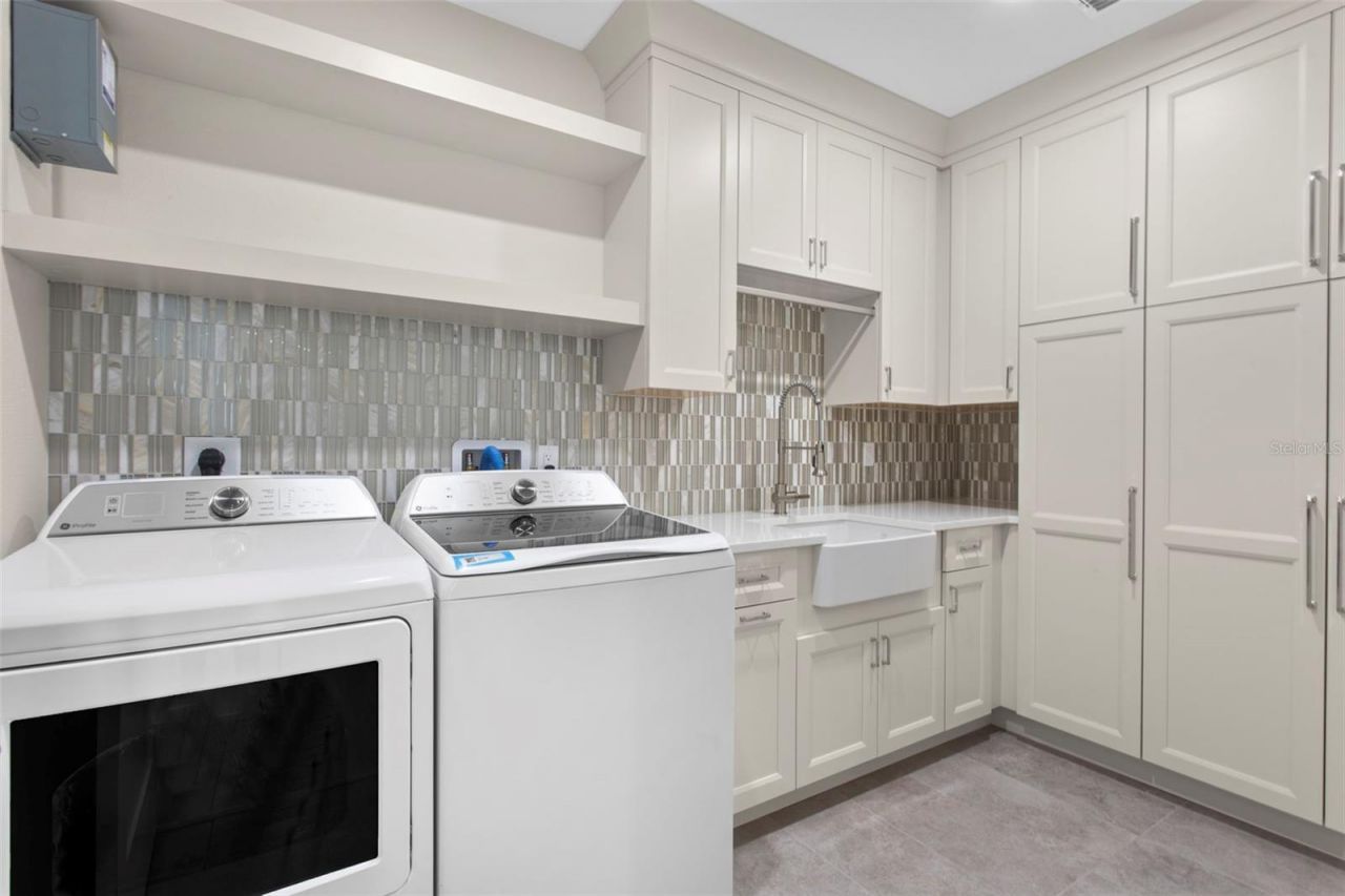 455 Pinellas Bayway S, Unit 4A, Tierra Verde, FL 33715 Photo