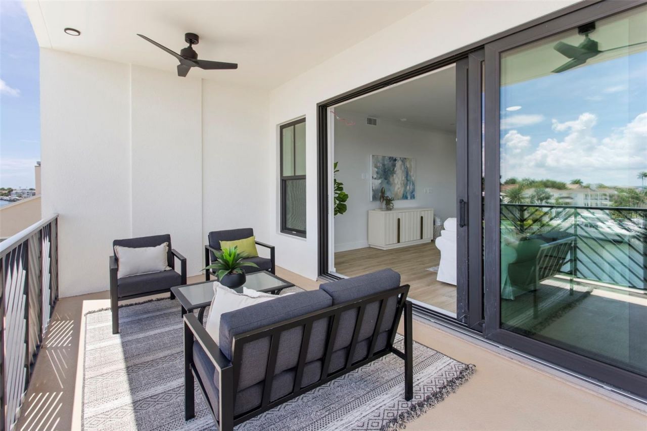 455 Pinellas Bayway S, Unit 4A, Tierra Verde, FL 33715 Photo