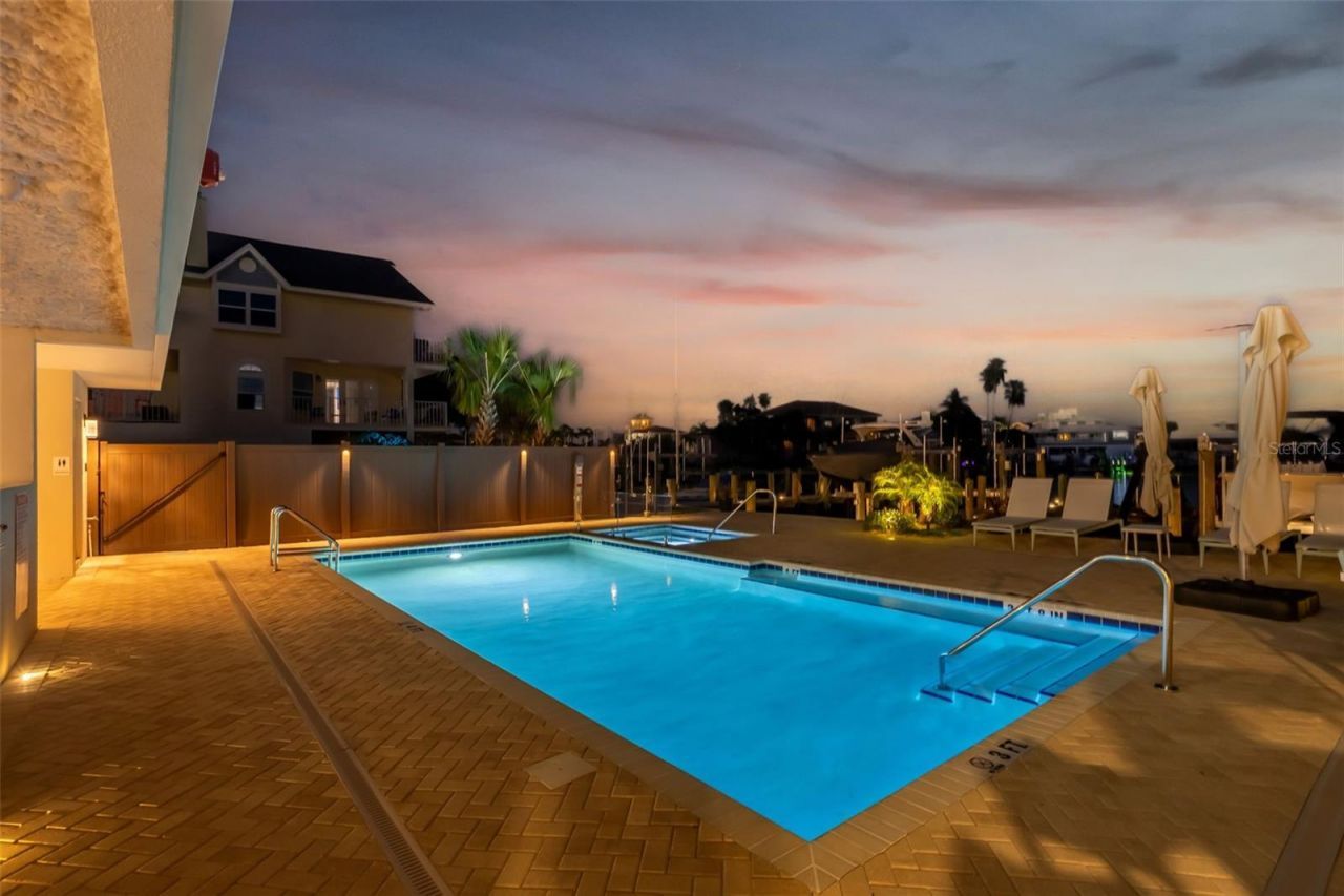 455 Pinellas Bayway S, Unit 4A, Tierra Verde, FL 33715 Photo