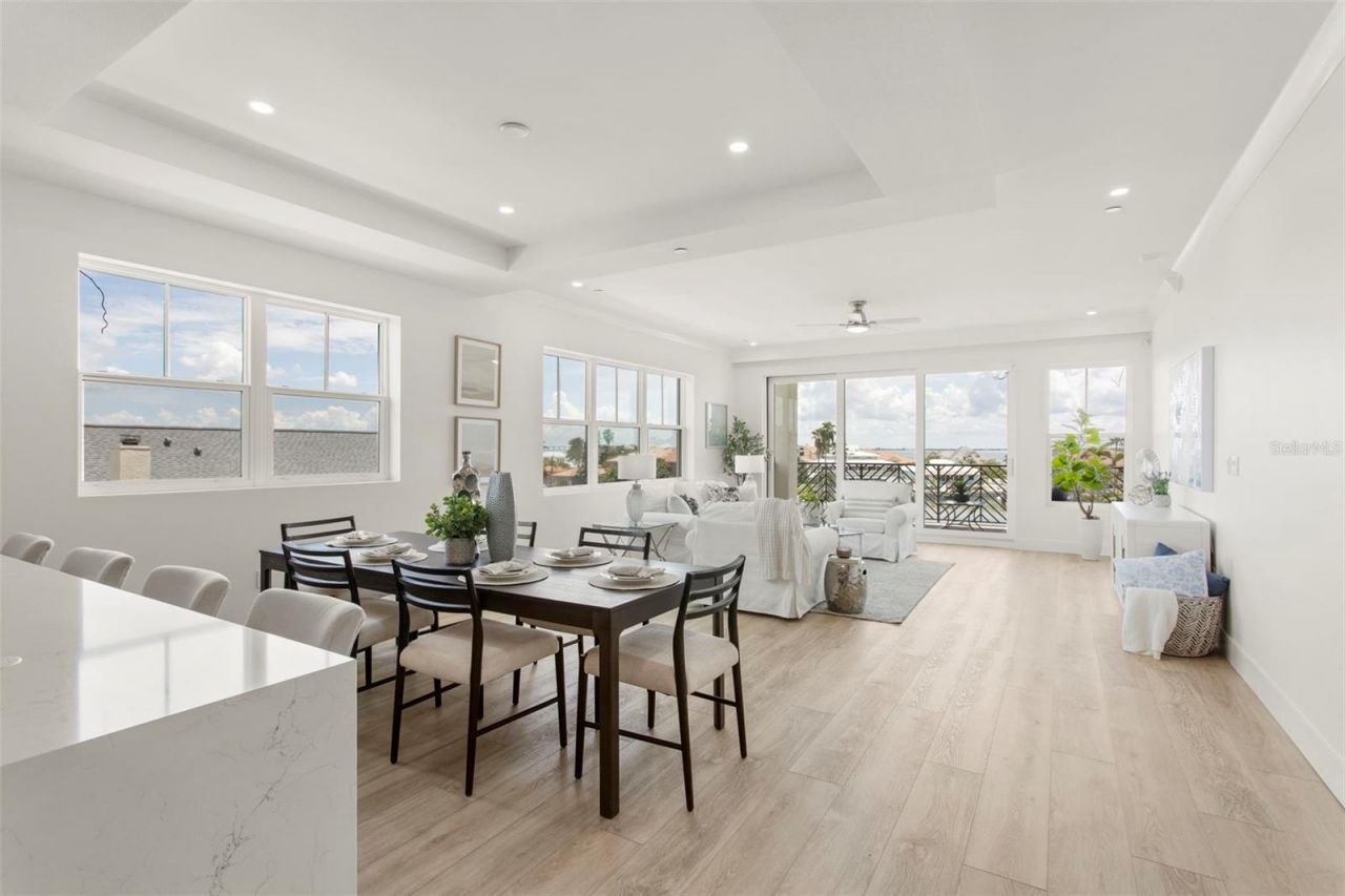 455 Pinellas Bayway S, Unit 4A, Tierra Verde, FL 33715 Photo