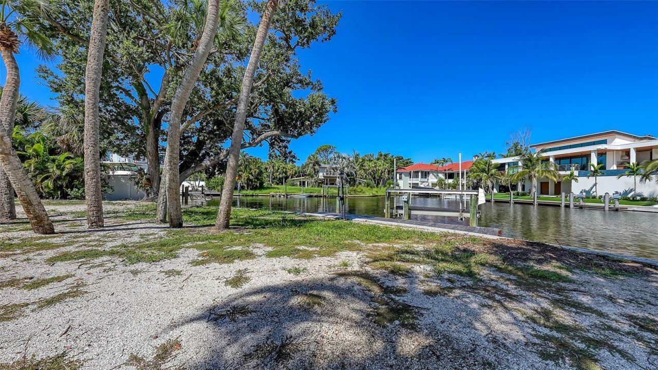 1231 Starboard Lane, Sarasota, FL 34242 Photo