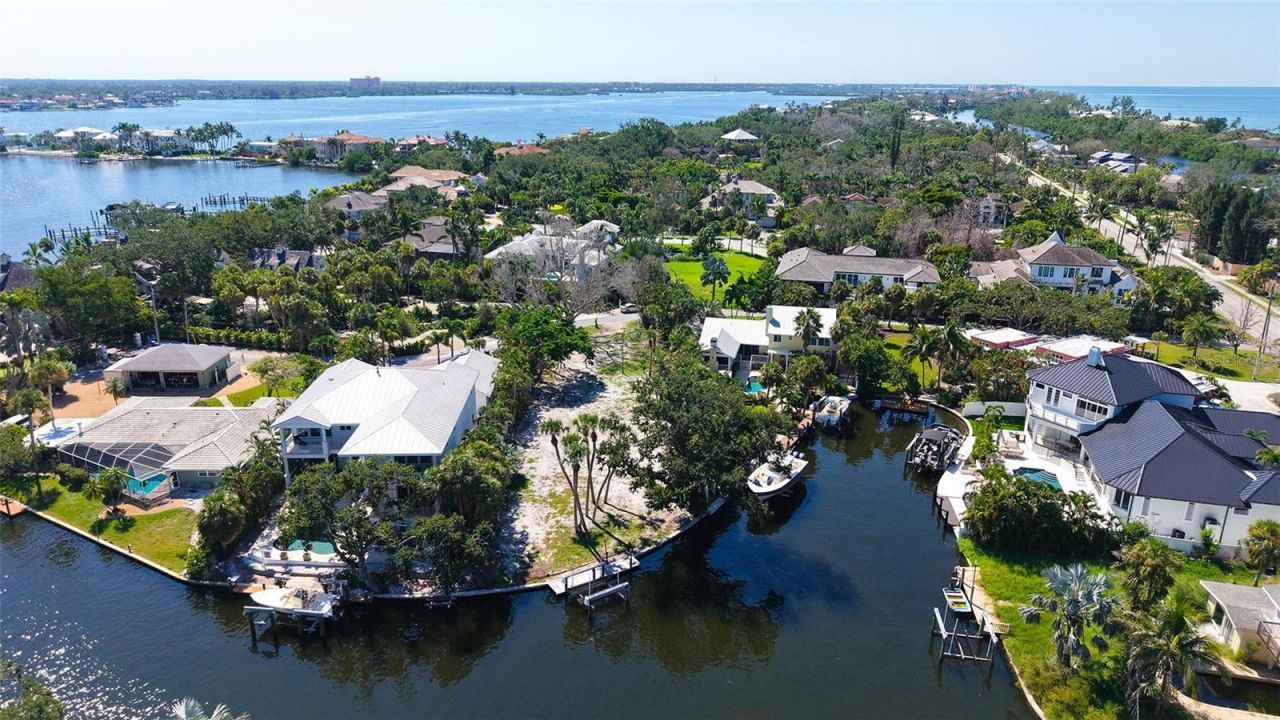 1231 Starboard Lane, Sarasota, FL 34242 Photo