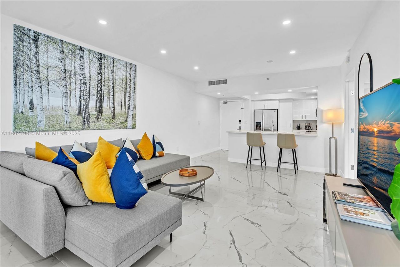 17375 Collins Ave, Unit 1703, Sunny Isles Beach, FL 33160 Photo