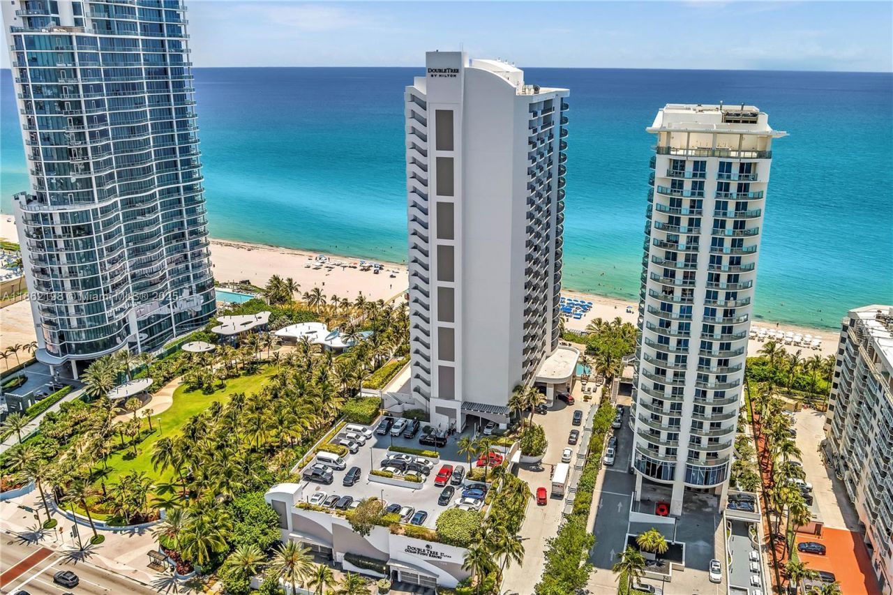 17375 Collins Ave, Unit 1703, Sunny Isles Beach, FL 33160 Photo