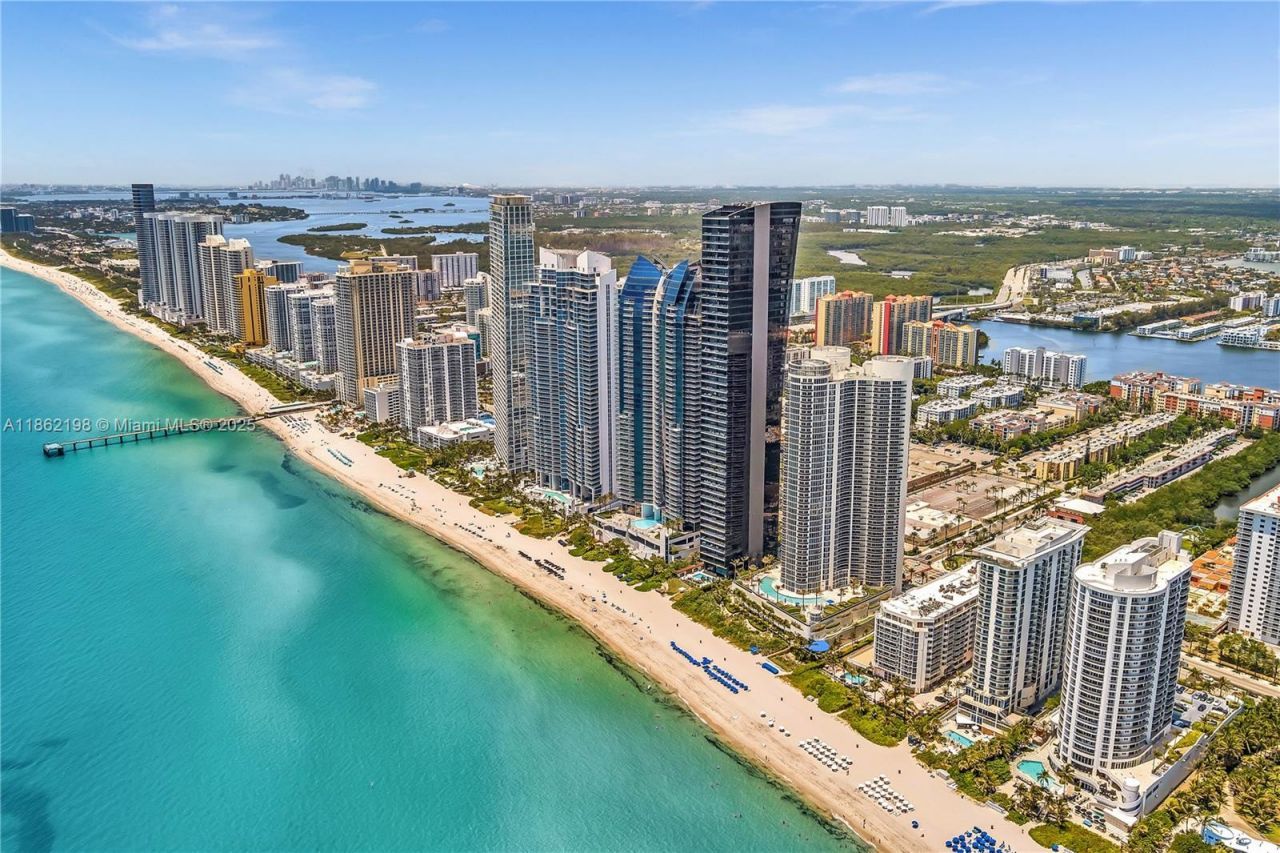 17375 Collins Ave, Unit 1703, Sunny Isles Beach, FL 33160 Photo