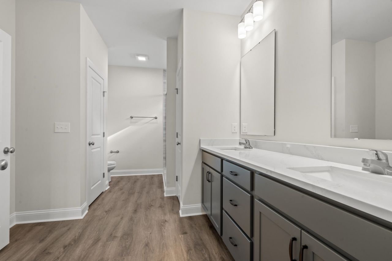 5146 Water Breeze Ct. Photo 9