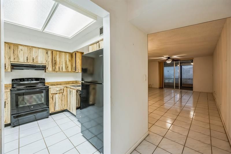 7210 Lake Circle Drive, Unit 106, Margate, FL 33063 Photo