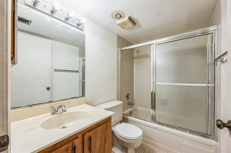 7210 Lake Circle Drive, Unit 106, Margate, FL 33063 Photo