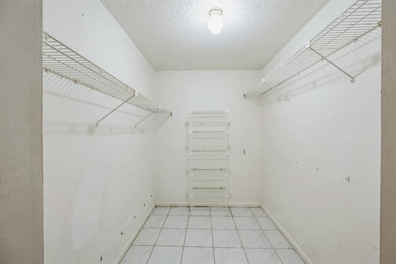 7210 Lake Circle Drive, Unit 106, Margate, FL 33063 Photo