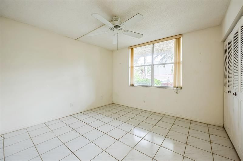 7210 Lake Circle Drive, Unit 106, Margate, FL 33063 Photo