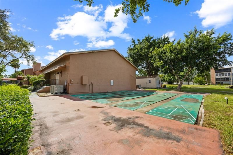 7210 Lake Circle Drive, Unit 106, Margate, FL 33063 Photo