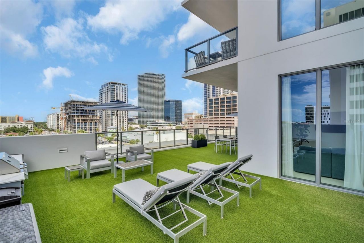 301 1st Street S, Unit 706, Saint Petersburg, FL 33701 Photo