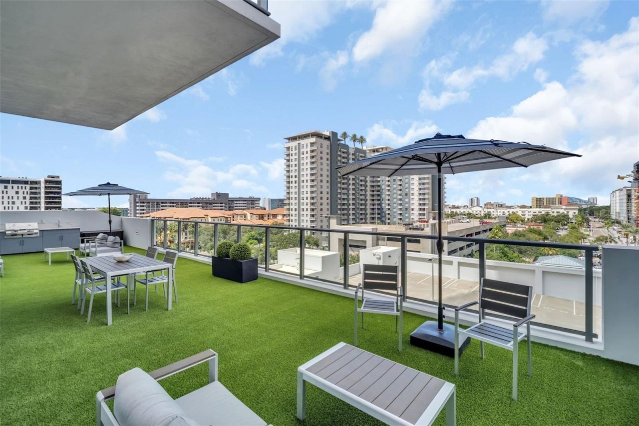 301 1st Street S, Unit 706, Saint Petersburg, FL 33701 Photo