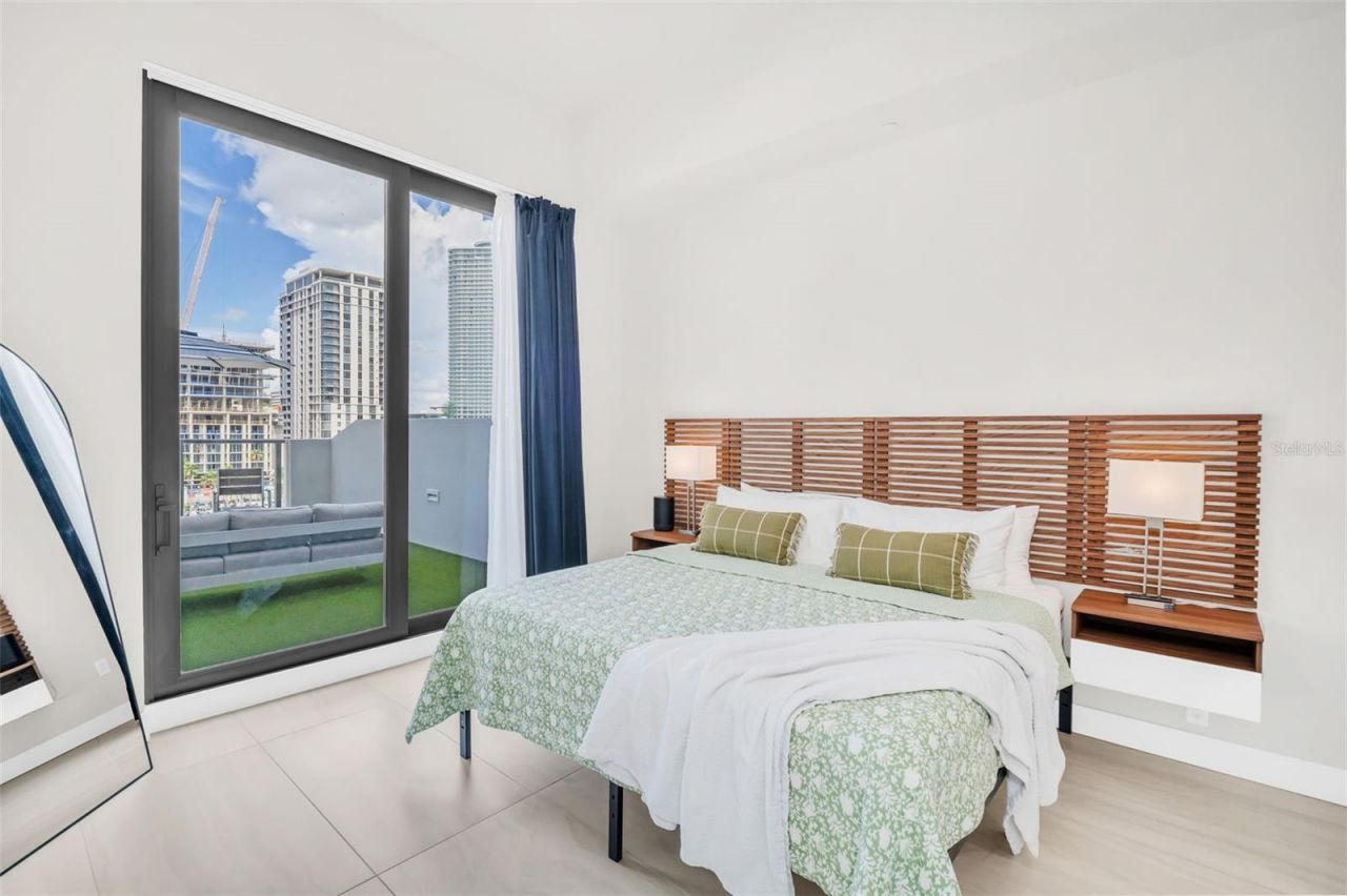 301 1st Street S, Unit 706, Saint Petersburg, FL 33701 Photo