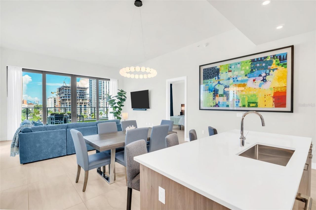 301 1st Street S, Unit 706, Saint Petersburg, FL 33701 Photo