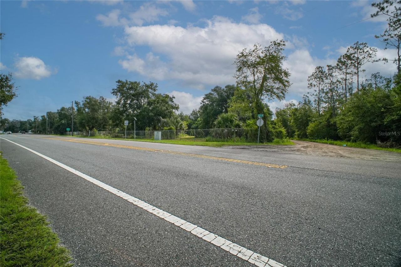 42012 State Road 19, Altoona, FL 32702 Photo