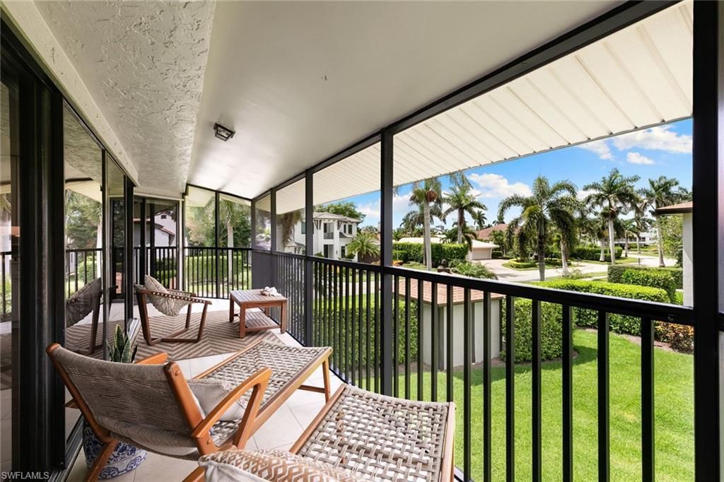 4072 Belair Ln, Unit 403, Naples, FL 34103 Photo