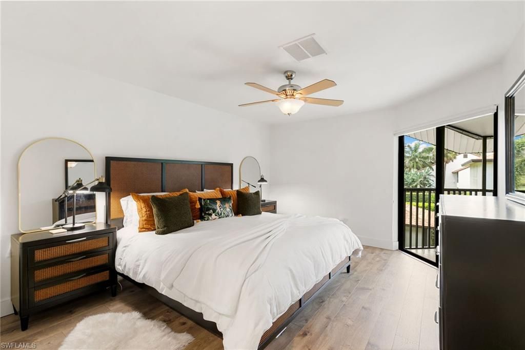 4072 Belair Ln, Unit 403, Naples, FL 34103 Photo