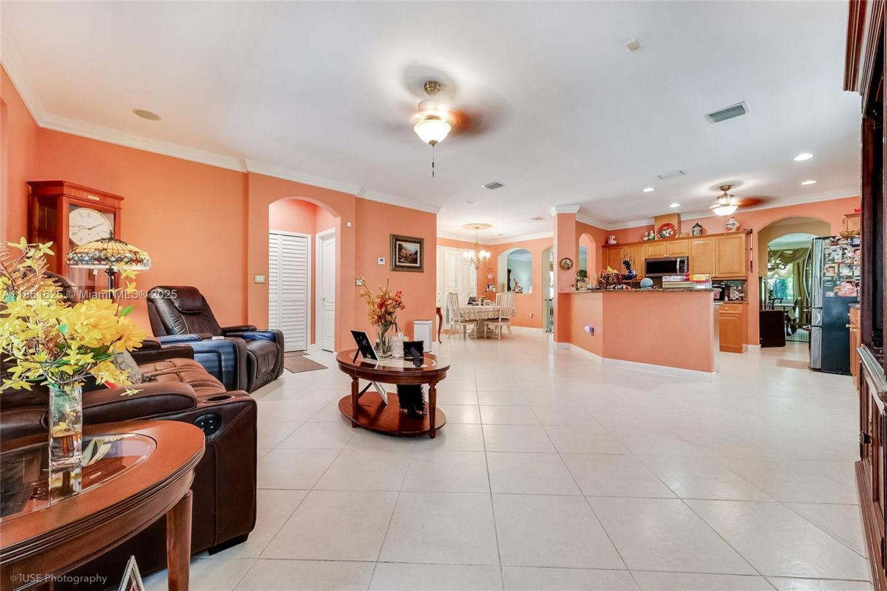 14980 SW 15th Ln, Miami, FL 33194 Photo