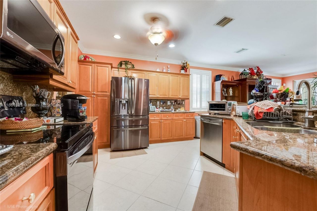 14980 SW 15th Ln, Miami, FL 33194 Photo