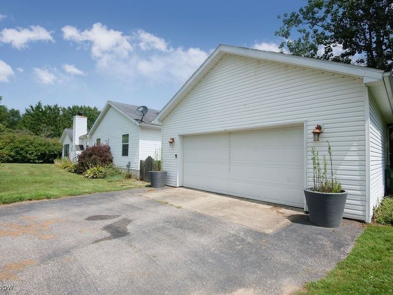 4594 Center Road, Andover, OH 44003 Photo 39