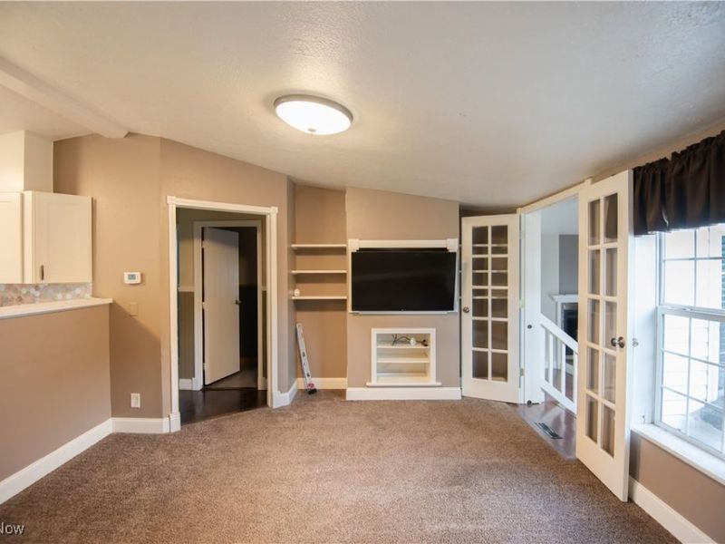 4594 Center Road, Andover, OH 44003 Photo 8