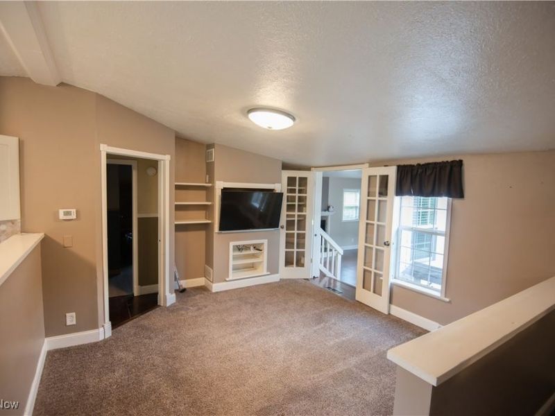 4594 Center Road, Andover, OH 44003 Photo 9