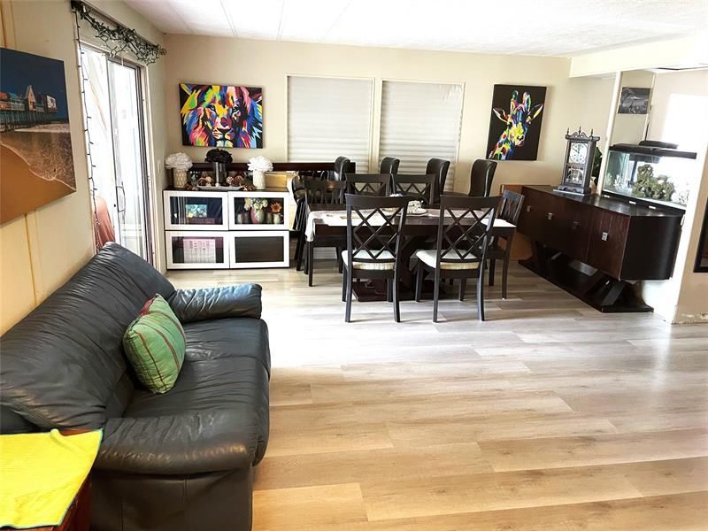 5627 Lagoon Dr, Fort Lauderdale, FL 33312 Photo