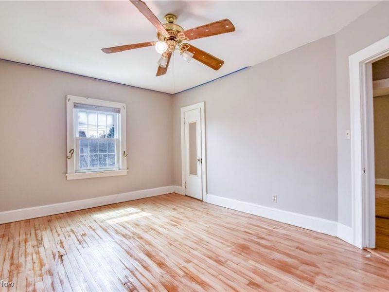 3733 E Antisdale Road, Cleveland, OH 44118 Photo 16