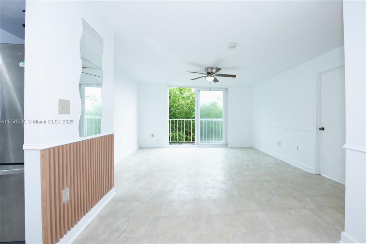 1720 NW N River Dr, Unit 607, Miami, FL 33125 Photo