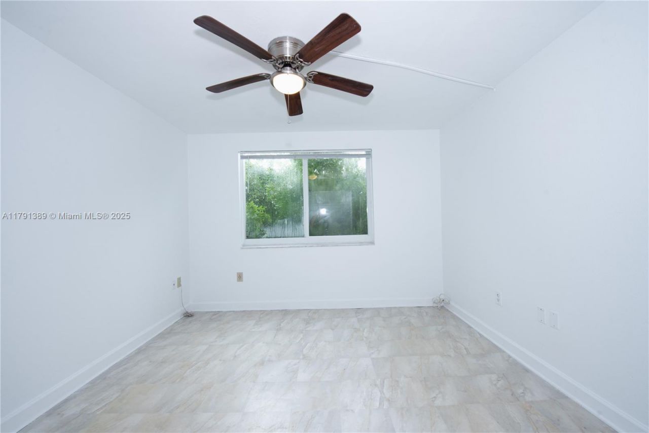 1720 NW N River Dr, Unit 607, Miami, FL 33125 Photo