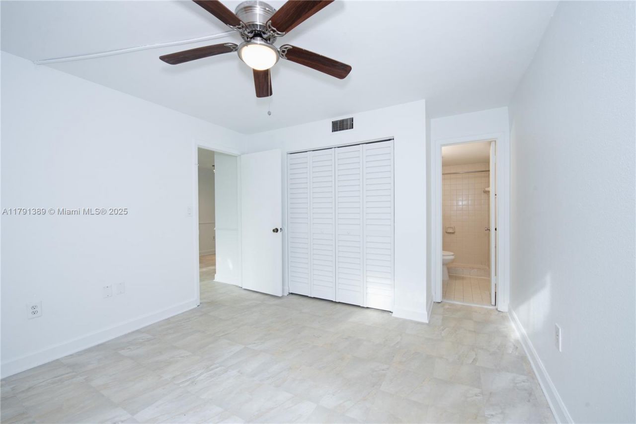 1720 NW N River Dr, Unit 607, Miami, FL 33125 Photo