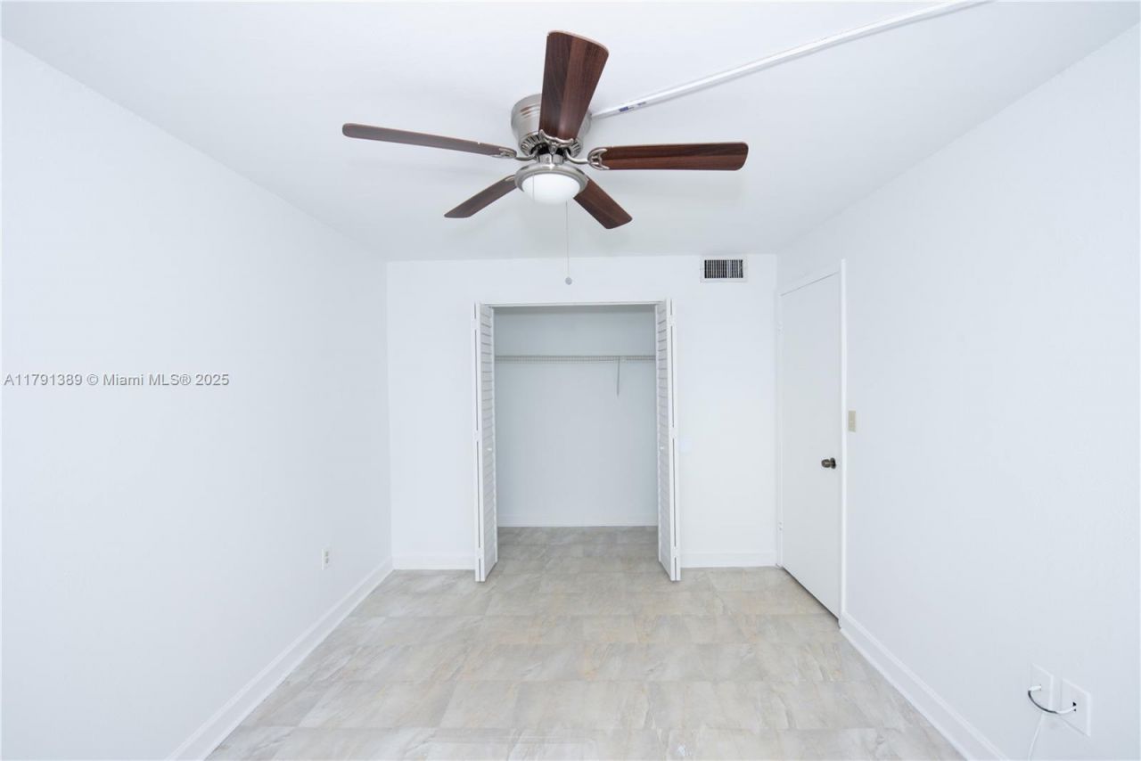 1720 NW N River Dr, Unit 607, Miami, FL 33125 Photo