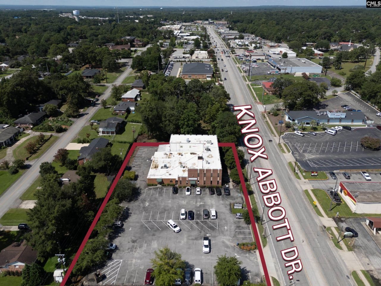 989 Knox Abbott Drive Photo 4