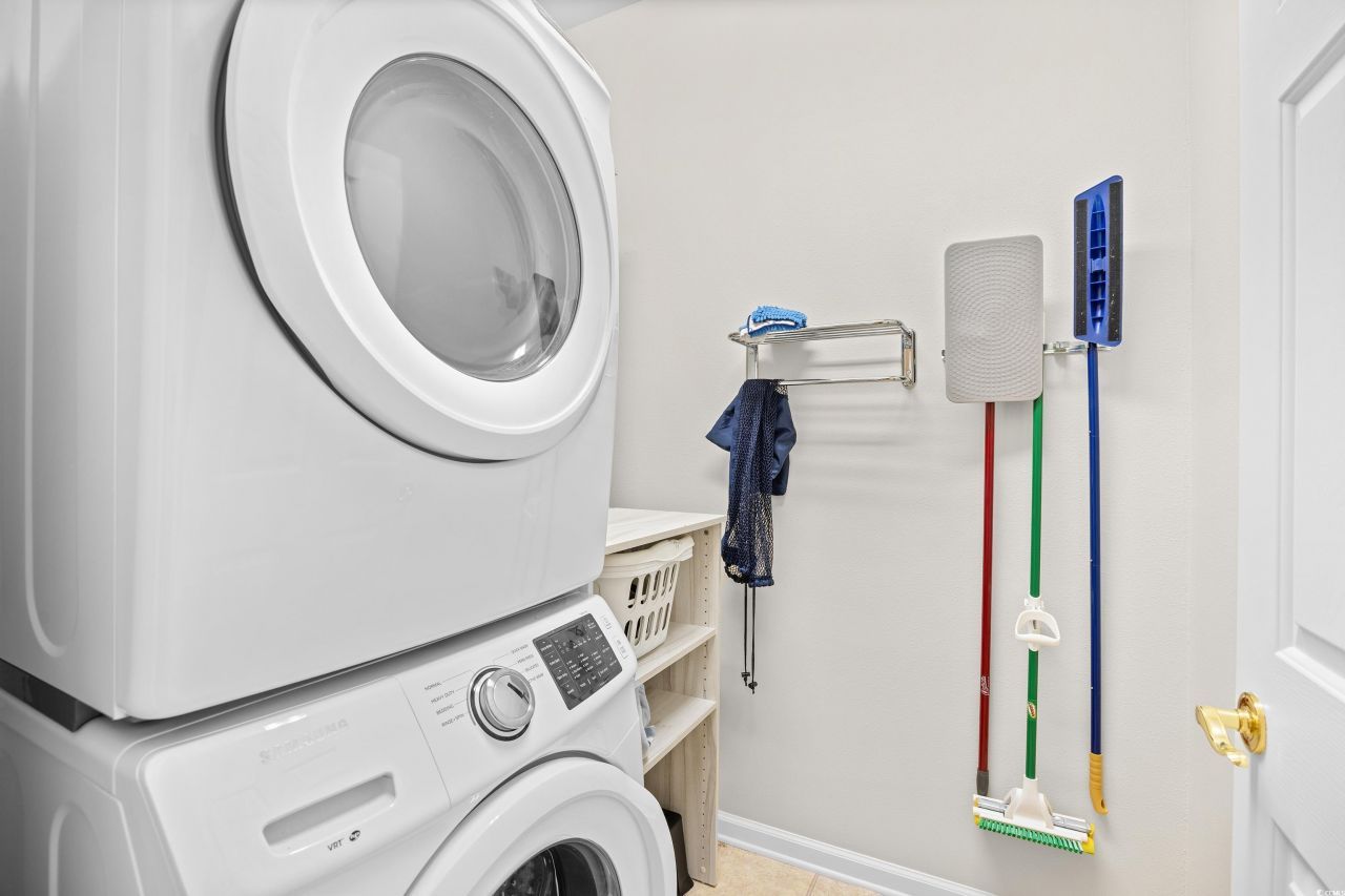 724 Pinehurst Ln. Photo 22