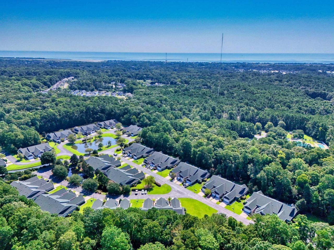 724 Pinehurst Ln. Photo 37