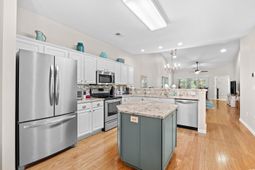 724 Pinehurst Ln. photo 4