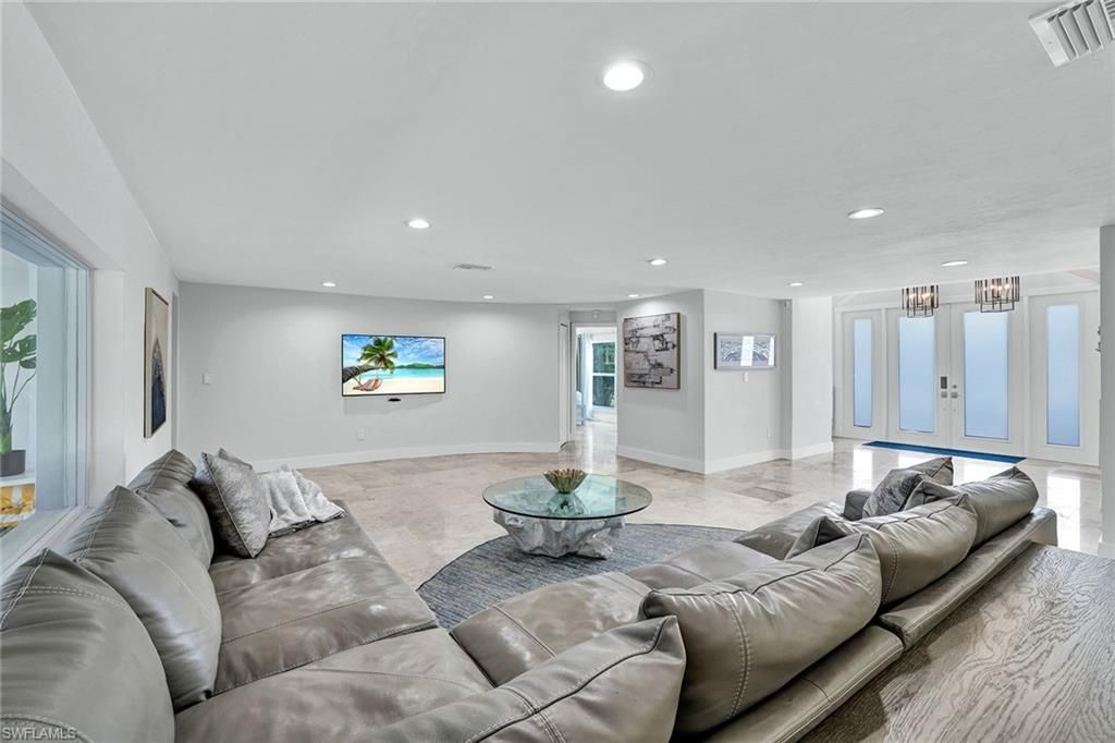 921 Scott Dr, Marco Island, FL 34145 Photo