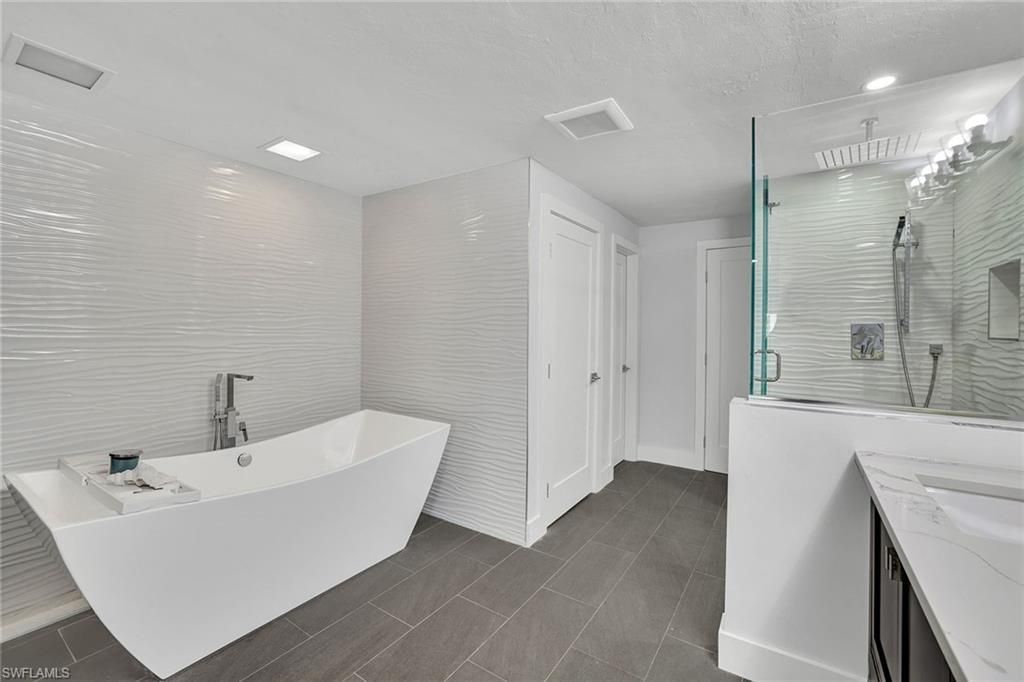 921 Scott Dr, Marco Island, FL 34145 Photo