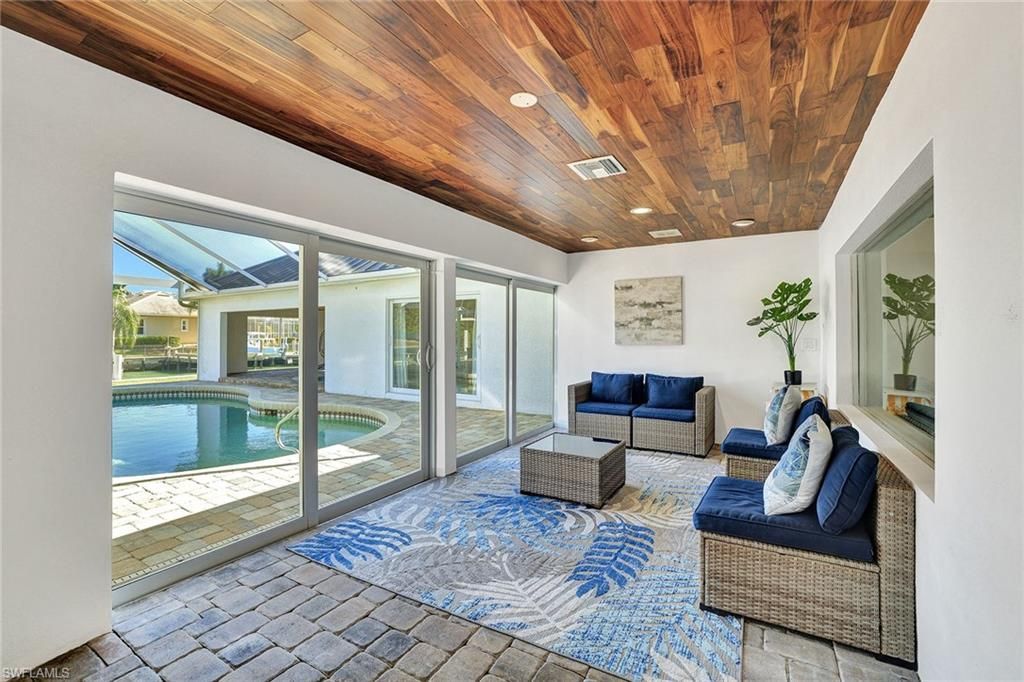 921 Scott Dr, Marco Island, FL 34145 Photo