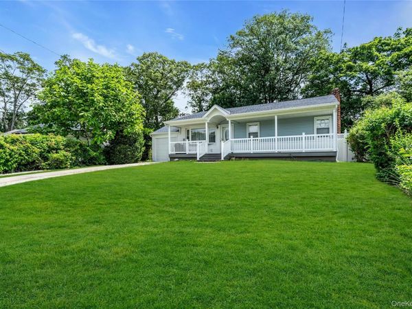 22 Robert Drive, Huntington, NY 11743