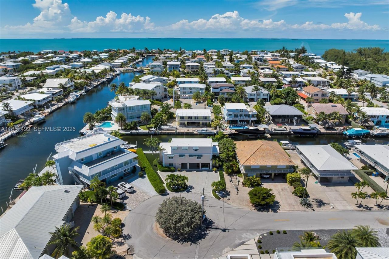 122 Court Contessa, Islamorada, FL 33036 Photo