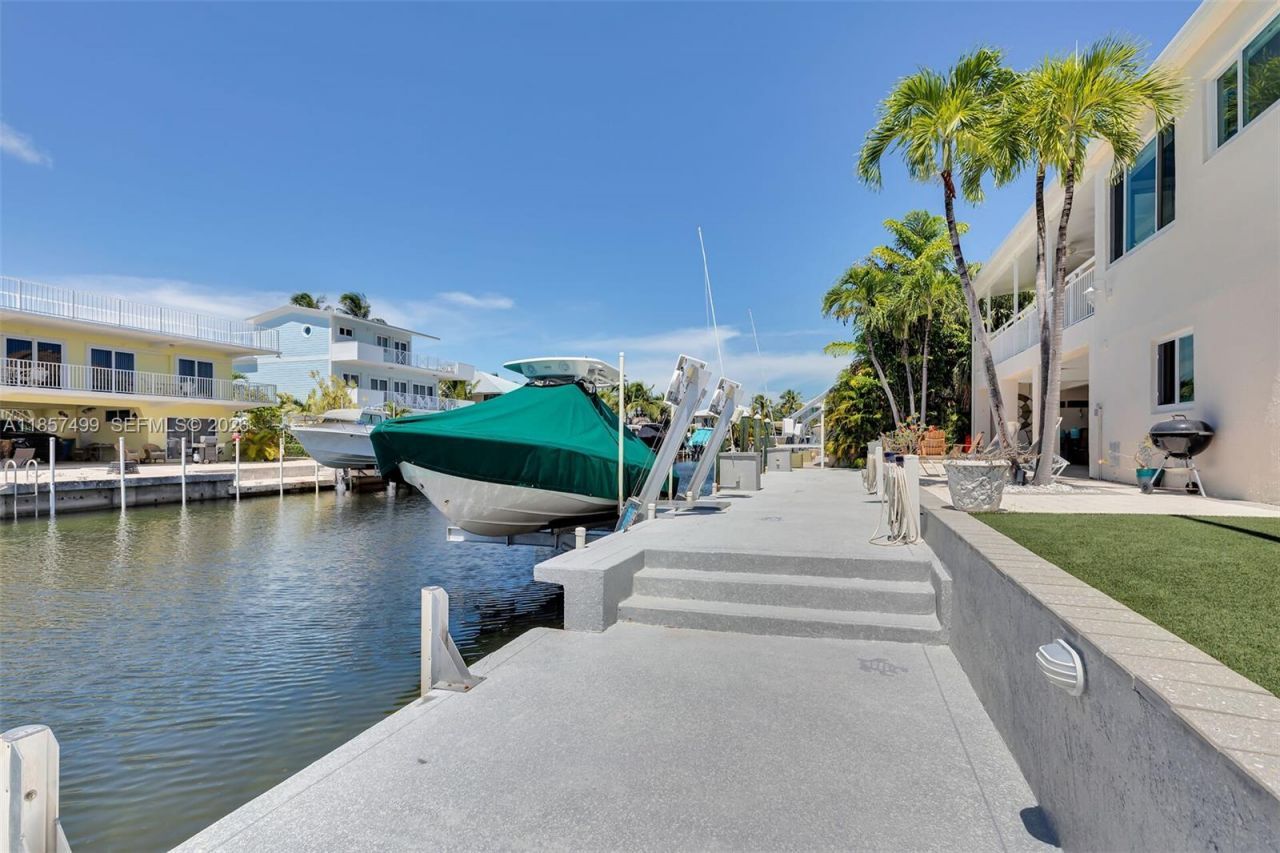 122 Court Contessa, Islamorada, FL 33036 Photo