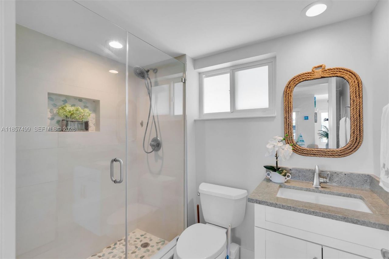 122 Court Contessa, Islamorada, FL 33036 Photo