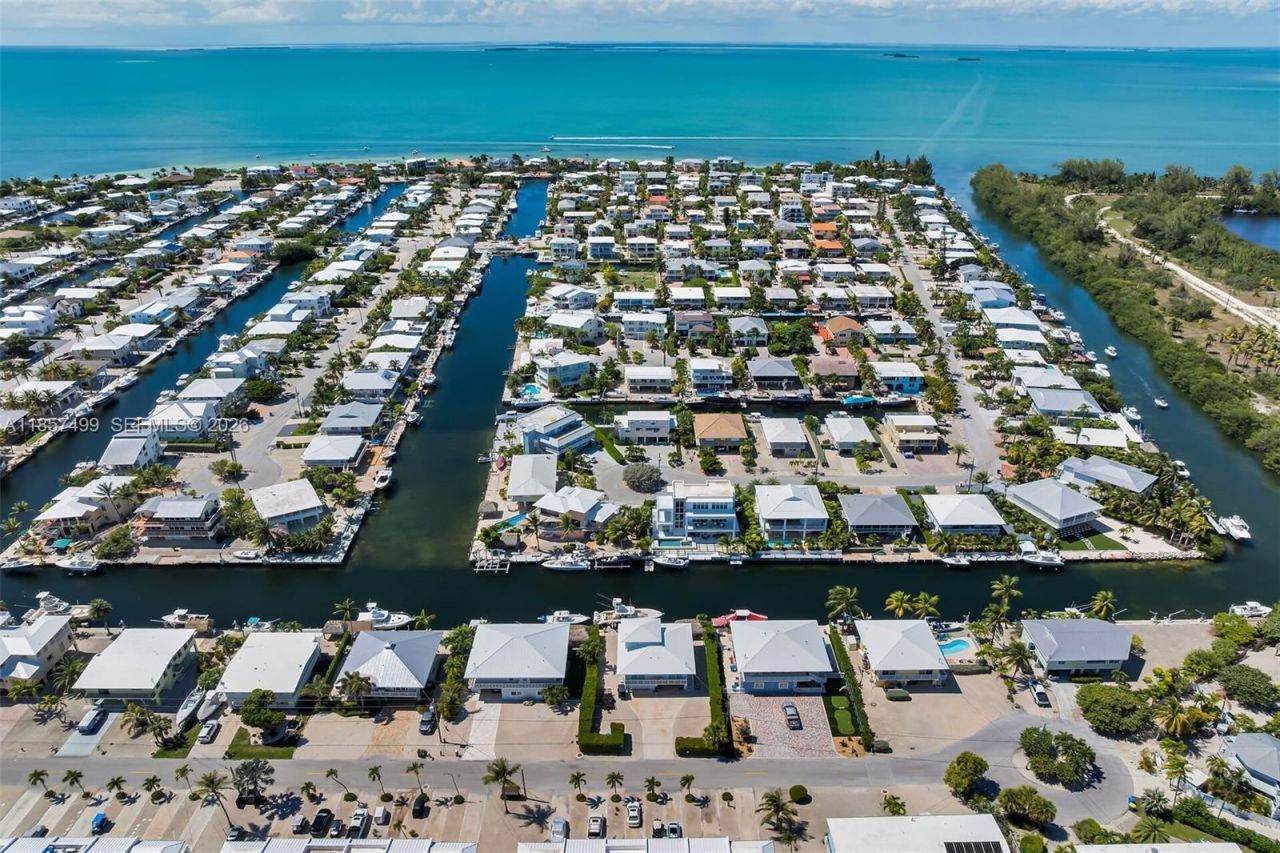 122 Court Contessa, Islamorada, FL 33036 Photo