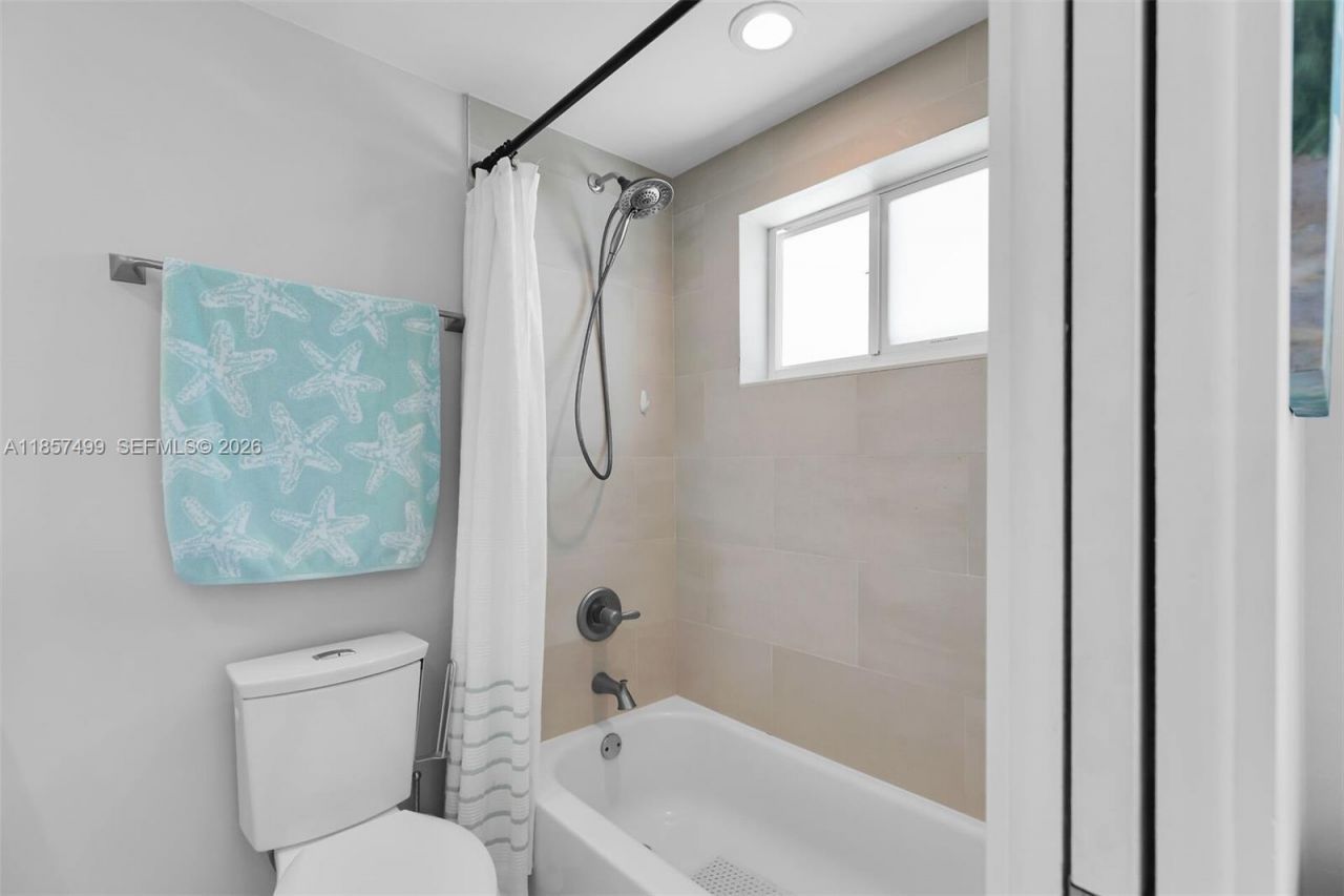 122 Court Contessa, Islamorada, FL 33036 Photo